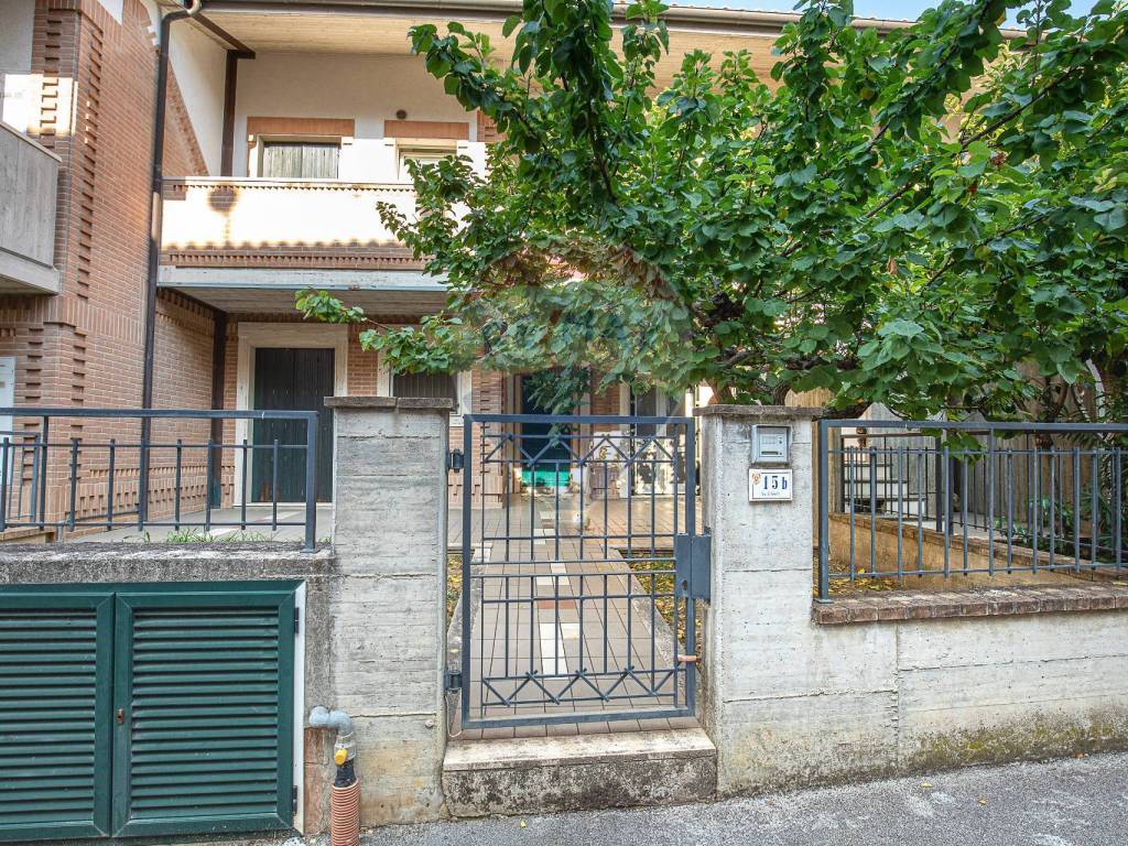 Casa indipendente a Recanati in VIA BERNARDINO GHETTI, 15 - Foto 4