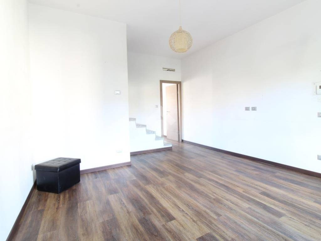Appartamento a Verona in Via Antonio Badile, 26 - Foto 2