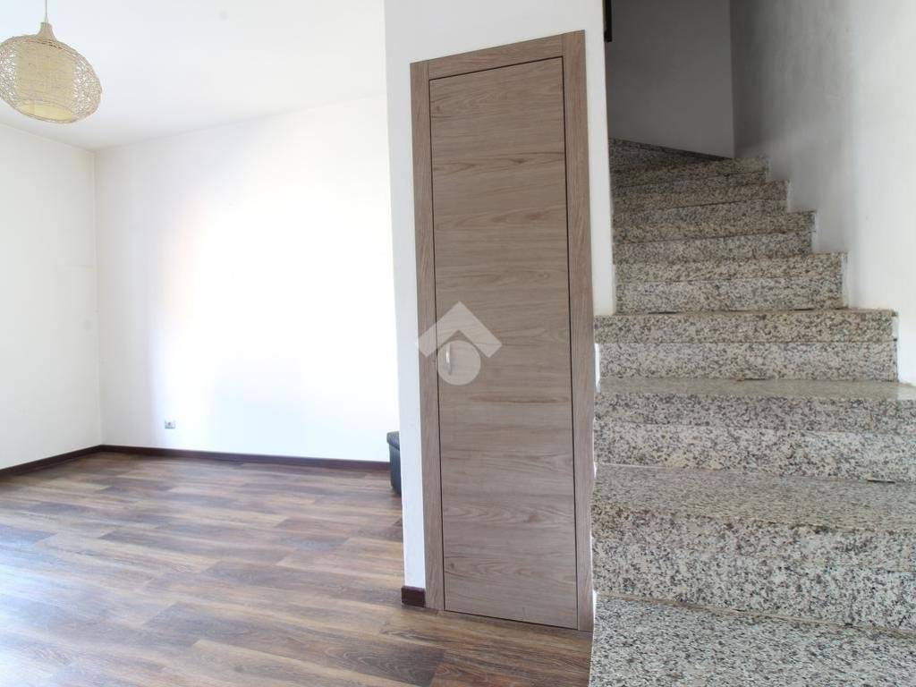 Appartamento a Verona in Via Antonio Badile, 26 - Foto 4