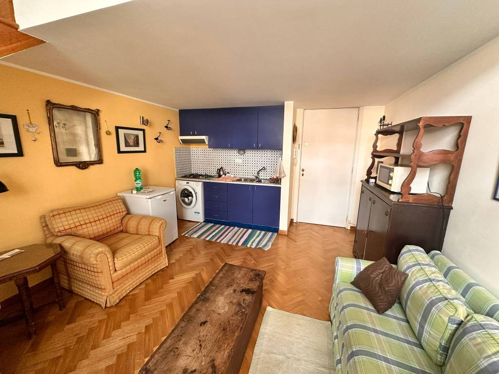 Appartamento a Napoli in Via Torquato Tasso, 69 - Foto 5