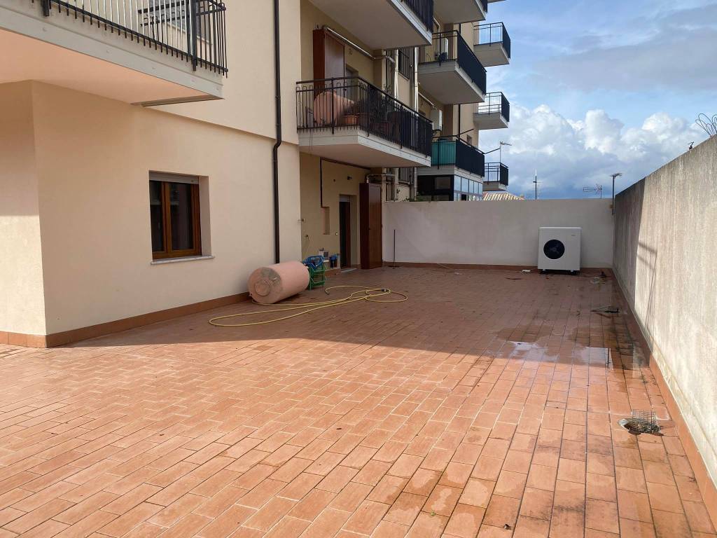 Appartamento a Vibo valentia in Viale Alcide De Gasperi, 63 - Foto 2