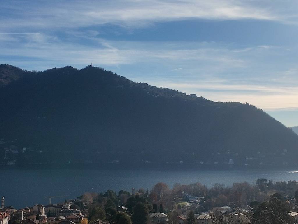 Villa a Cernobbio in Via Vittorio Veneto, 10 - Foto 3