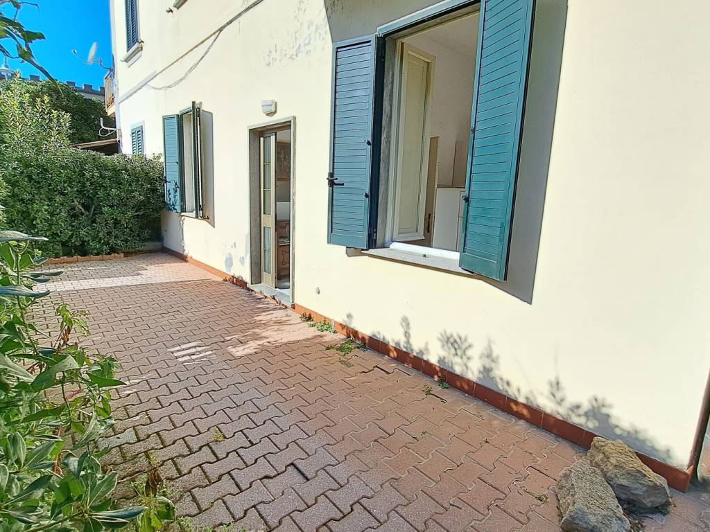 Appartamento a Rosignano marittimo in Viale Trieste - Foto 3