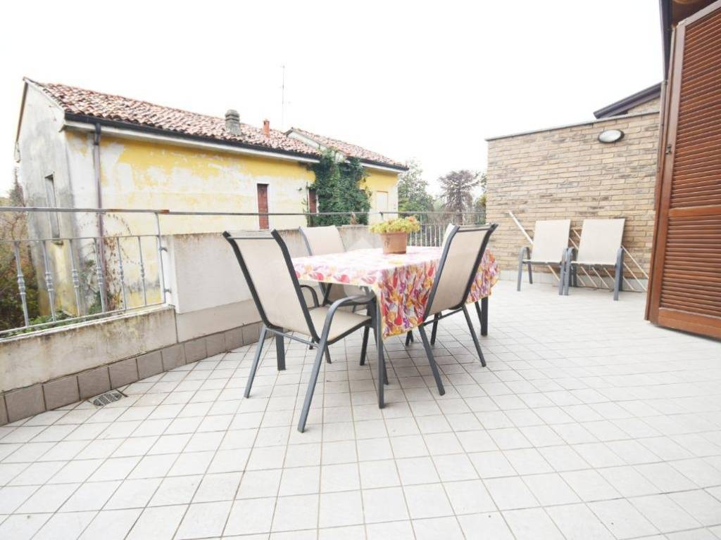 Appartamento a Seregno in Via Lambro - Foto 5