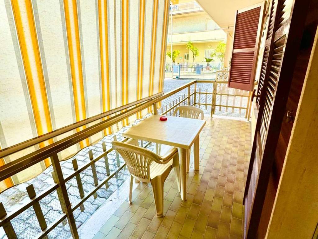 Appartamento a Alba adriatica in Via Abruzzo, 12 - Foto 5