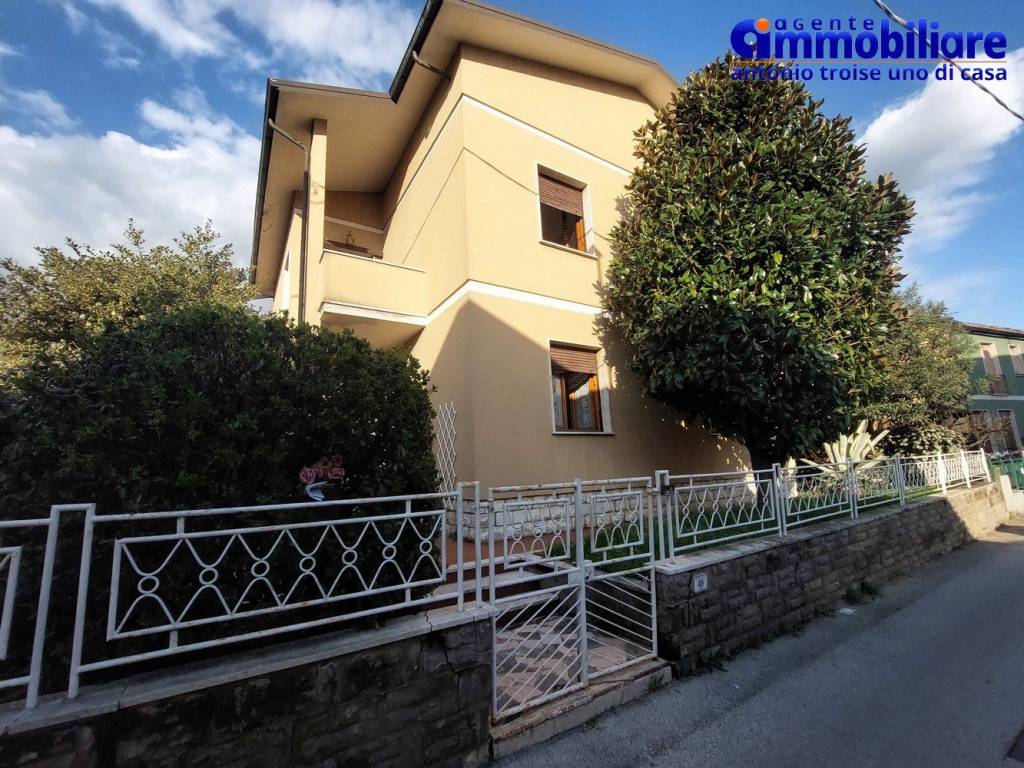 Villa a Monsummano terme in Via Abate Barni - Foto 3