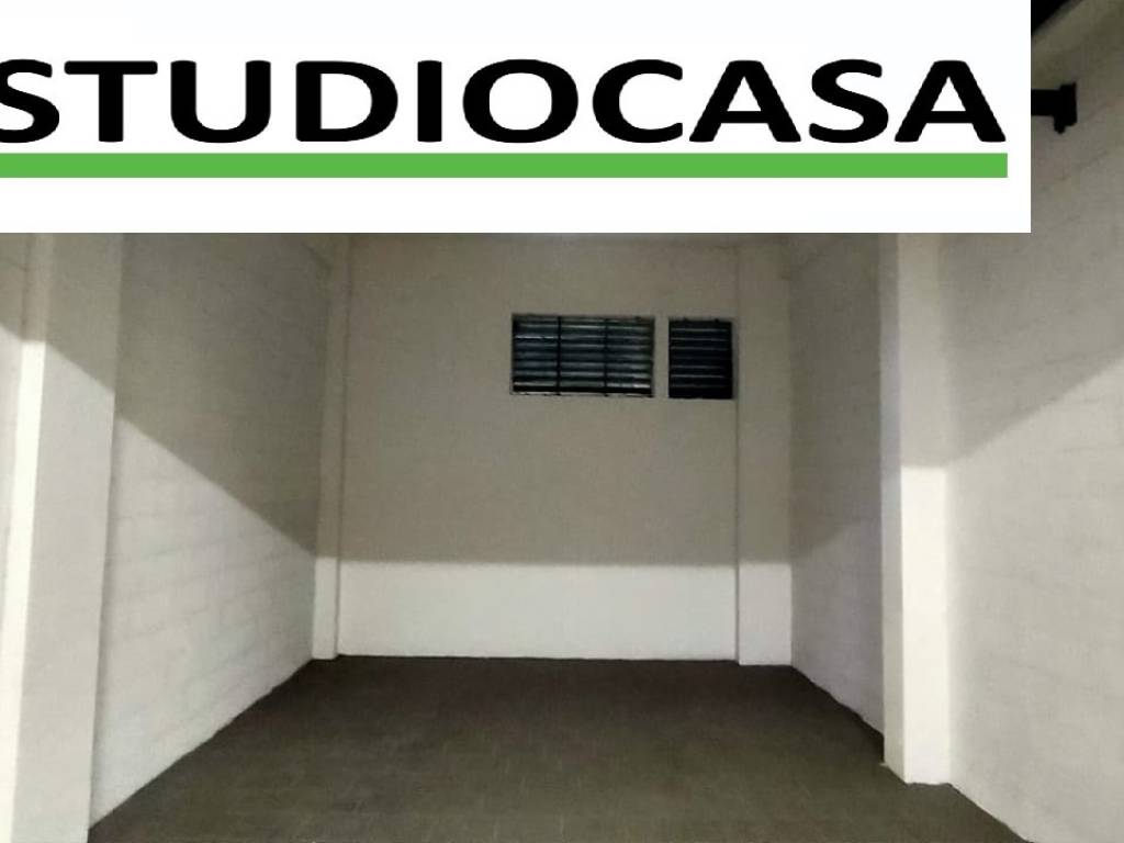 Box / garage a Pescara in Via Firenze, 161 - Foto 2