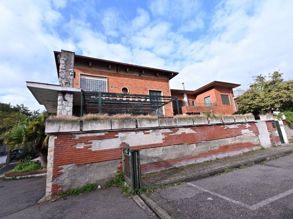 Palazzo / stabile a Nocera inferiore in Via Atzori - Foto 5