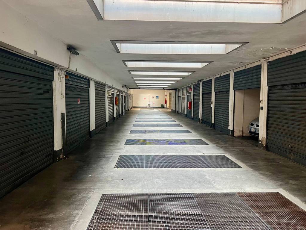 Box / garage a Milano in Via Tortona, 76 - Foto 5
