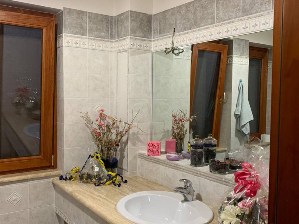 Villa a Isernia in Località Camicipietro - Foto 5