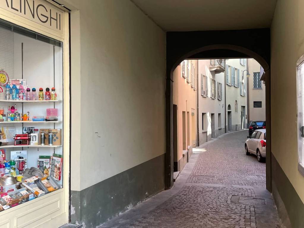 Appartamento a Sondrio in Via Pergole, 2, 23100 - Foto 5