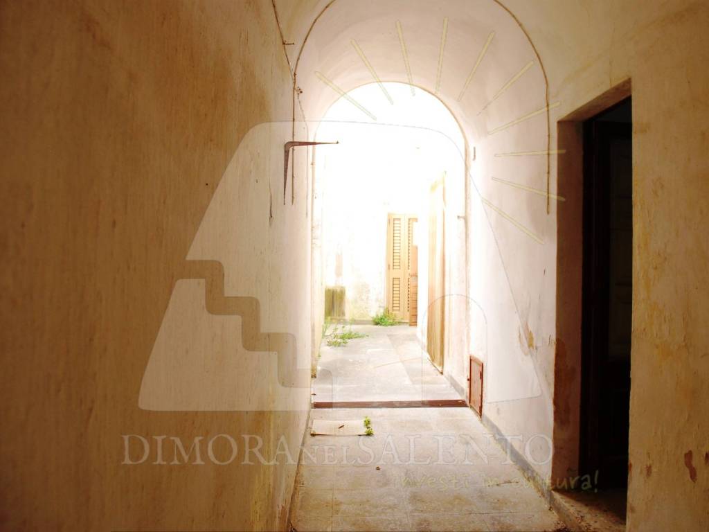 Casa indipendente a Castrignano del capo in VIA ROMA, 141 - Foto 3