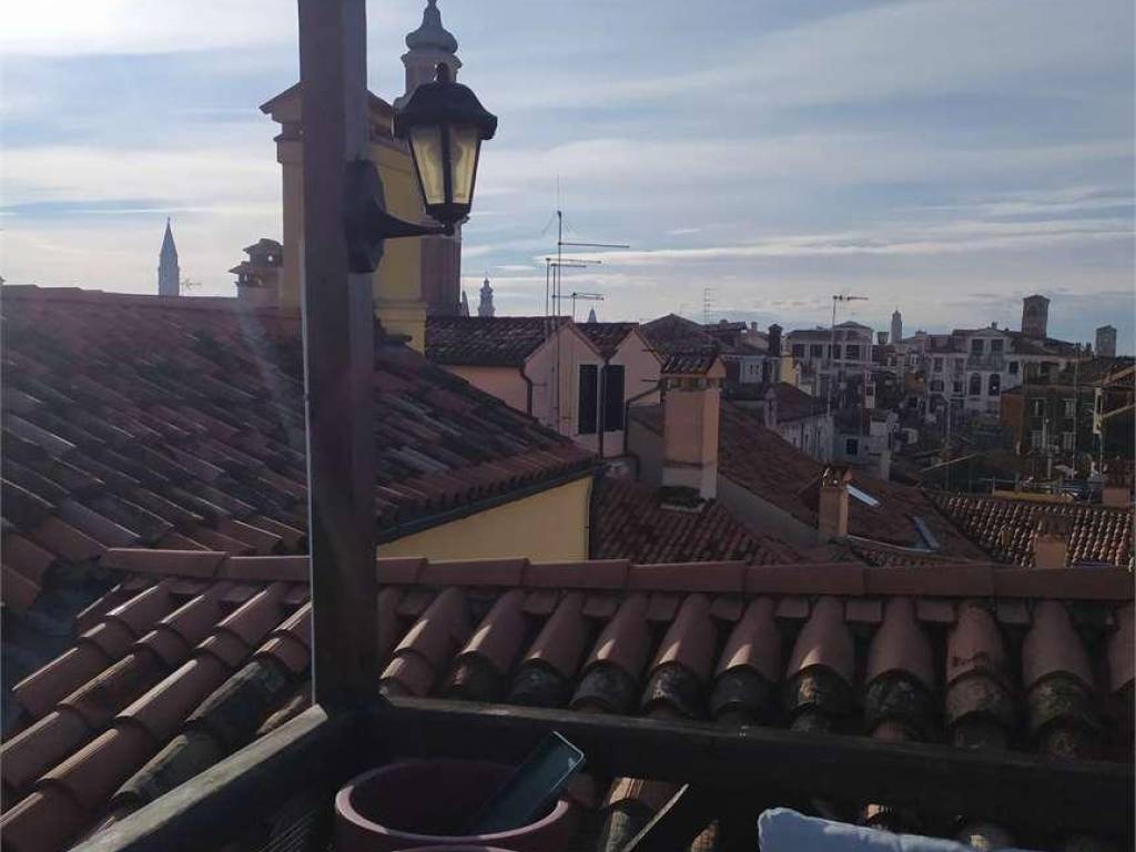 Palazzo / stabile a Venezia in Campo Santi Apostoli - Foto 2