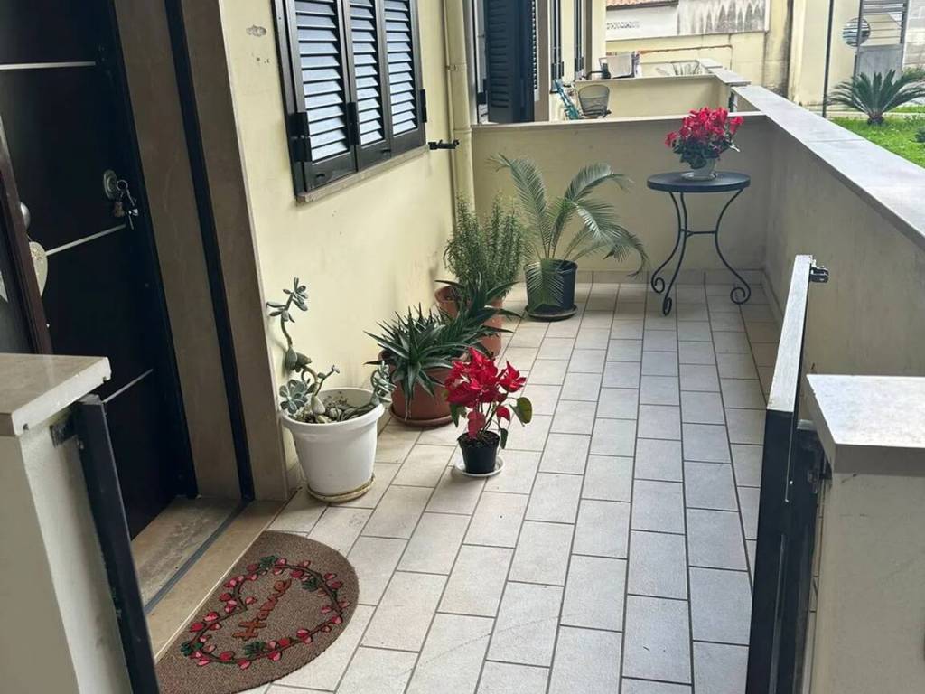 Appartamento a Cisterna di latina in Via Caporetto, 10 - Foto 2