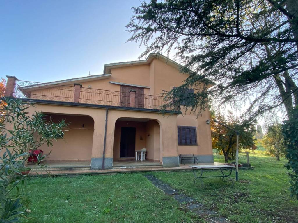 Villa a Sutri in via delle colombe, 60 - Foto 2