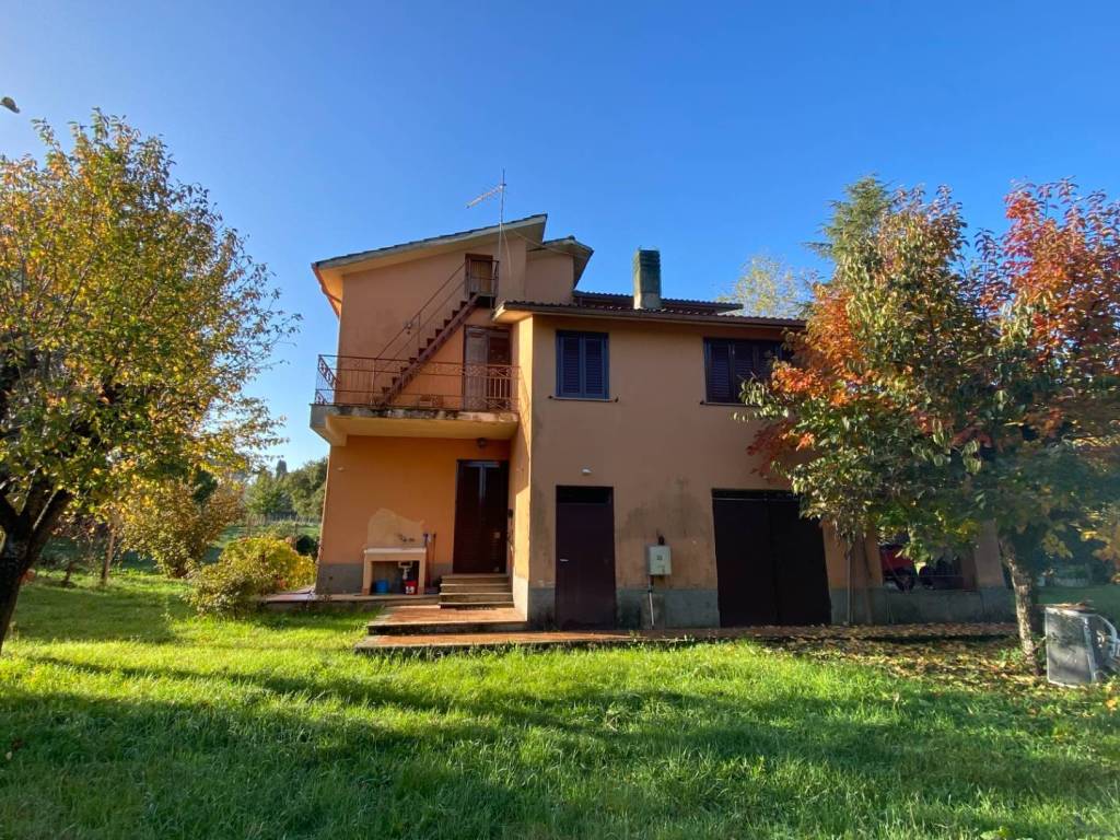 Villa a Sutri in via delle colombe, 60 - Foto 3