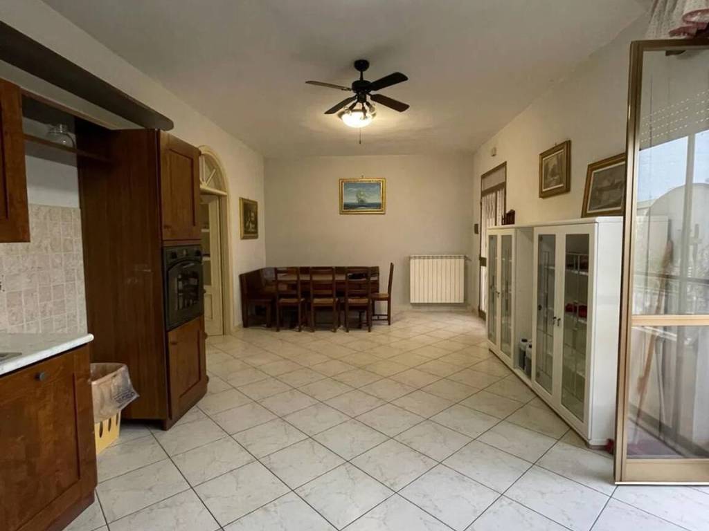 Villa a Cisterna di latina in Via Cheren - Foto 3