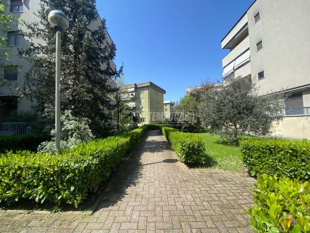 Appartamento a Lodi in Via Bruno Buozzi 1 - Foto 2