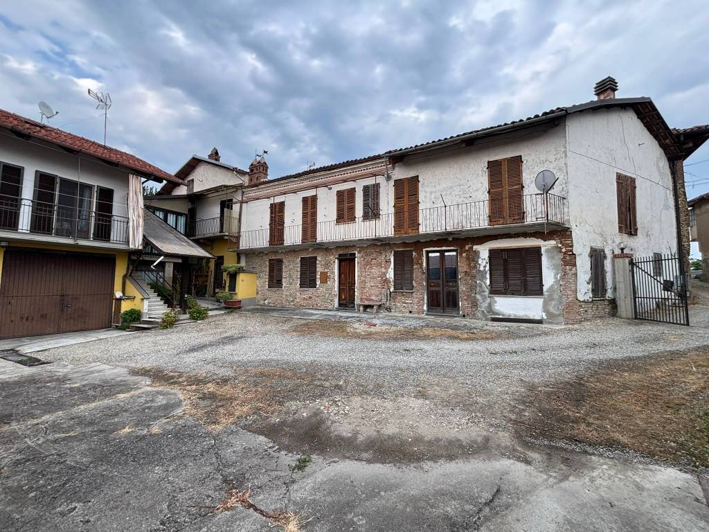 Casa indipendente a Cocconato in Strada Maroero, 47 - Foto 2