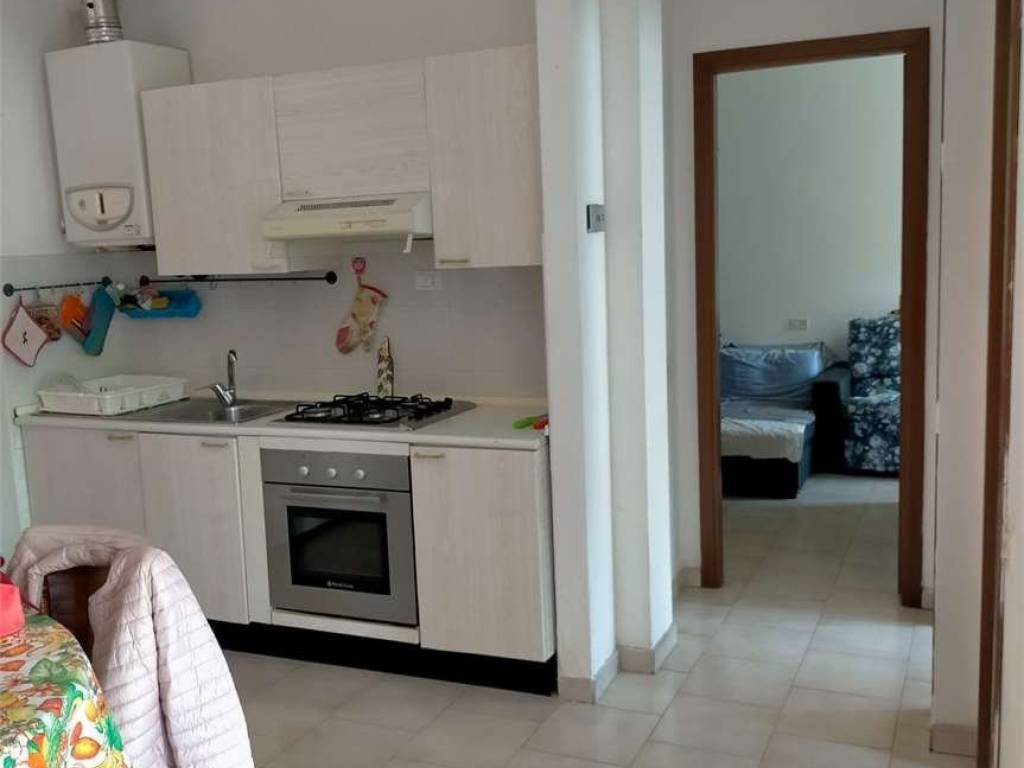 Appartamento a Luni in fratelli rosselli - Foto 2