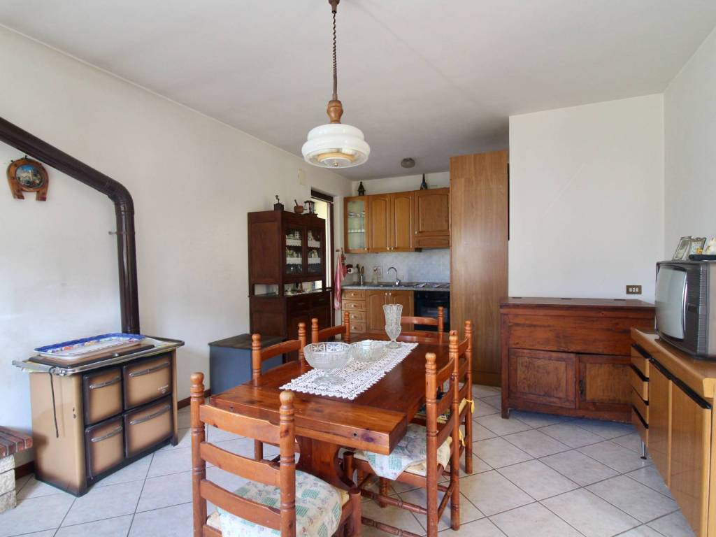 Casa indipendente a Assisi in frazione armenzano - Foto 5