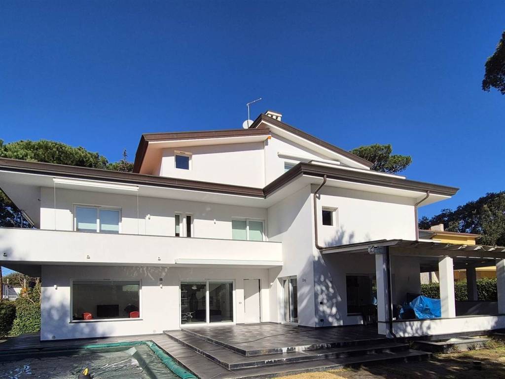 Villa a Pietrasanta in Via Tre Ponti, 17 - Foto 3
