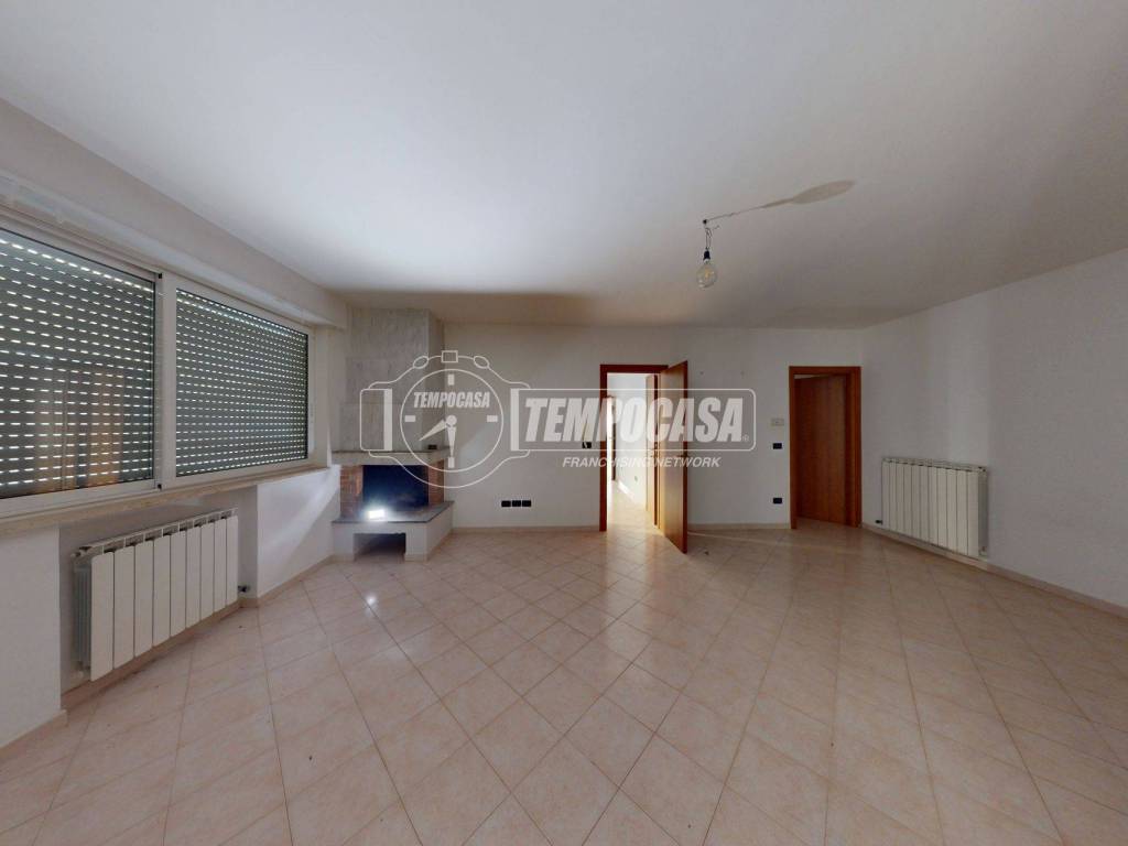 Appartamento a Maglie in Via Raffaele Palma 12 - Foto 4