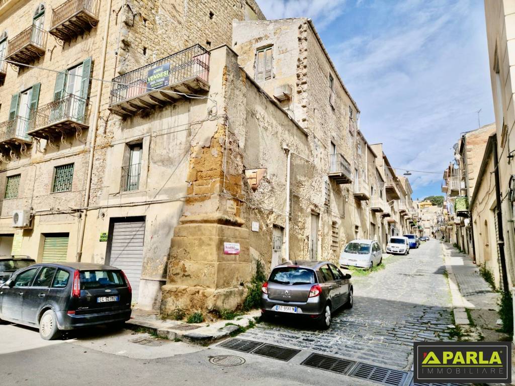 Casa indipendente a Canicattì in Corso Giuseppe Garibaldi - Foto 3