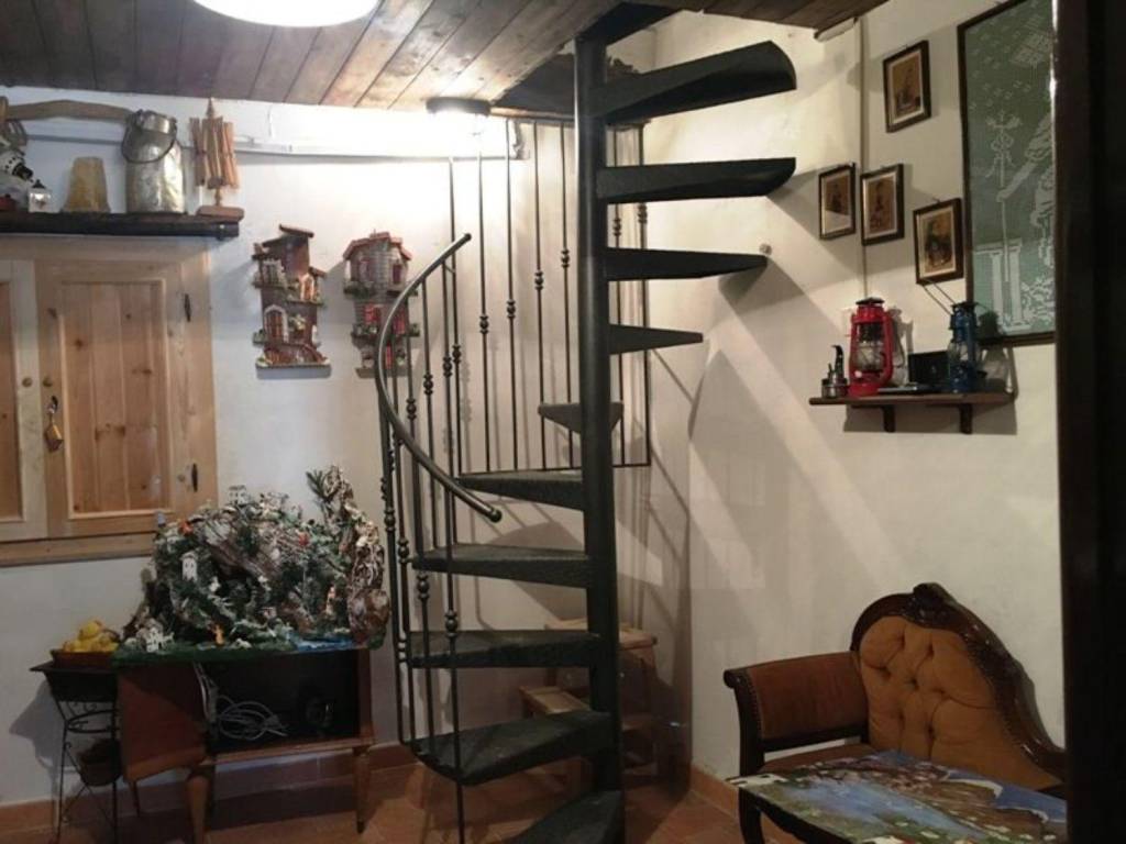 Villa a Castelverrino in Via Umberto I - Foto 2