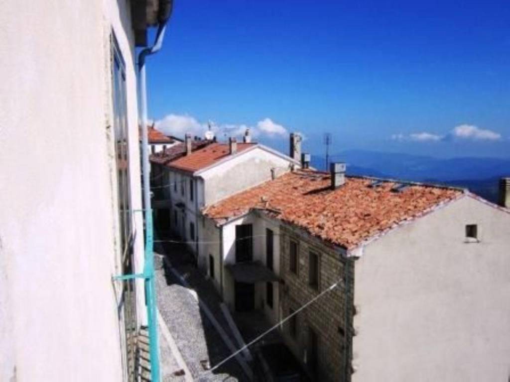 Appartamento a Pescopennataro in Corso Vittorio Emanuele, 1 - Foto 2