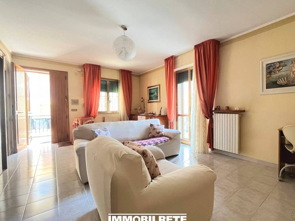 Villetta a schiera a Altamura in Viale Regina Margherita - Foto 5