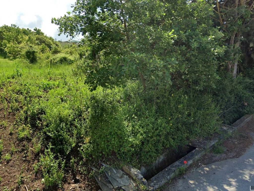 Terreno a Isernia in Strada Provinciale Capruccia - Foto 2
