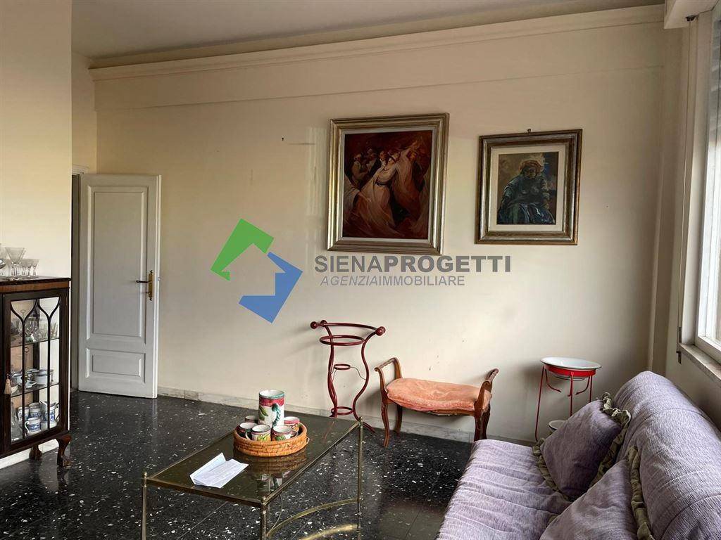 Appartamento a Siena in Vialoe Cavour - Foto 2