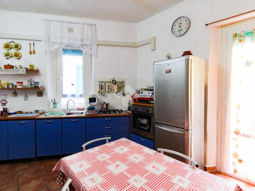 Appartamento a Livorno in Via Pellettier, 55 - Foto 2