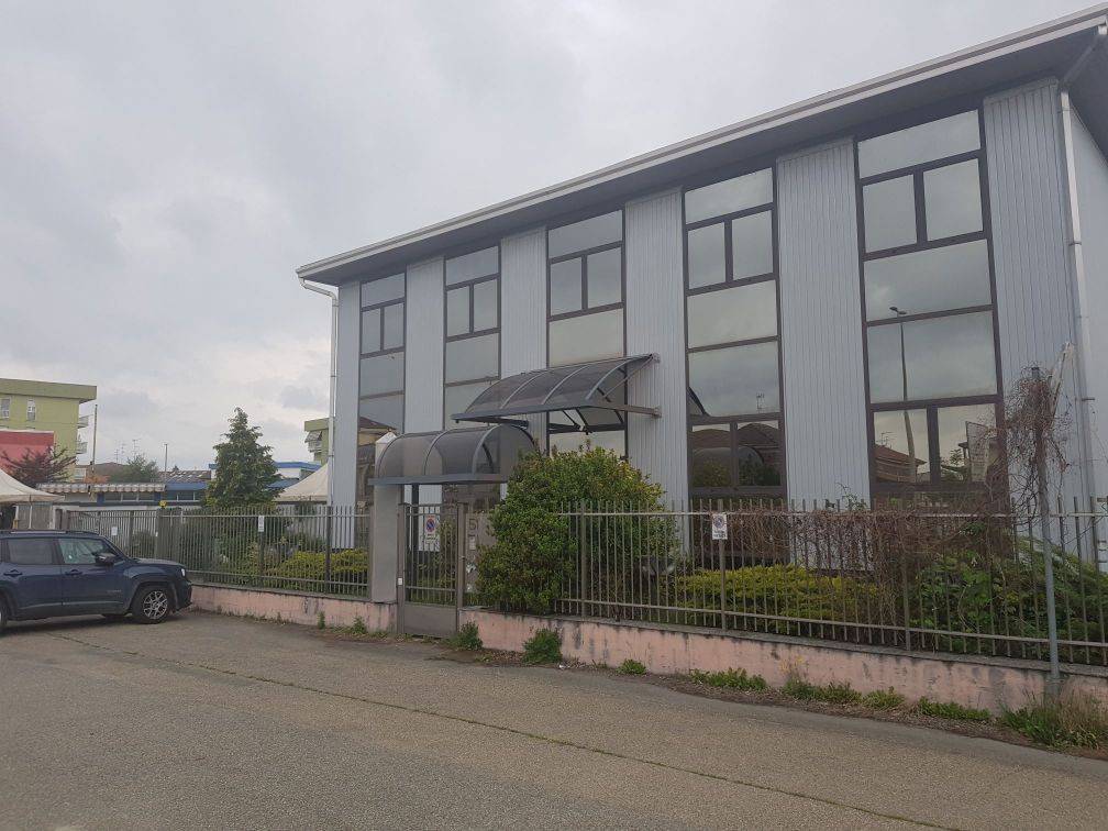 Palazzo / stabile a Vercelli in Corso Giacomo Matteotti, 51 - Foto 2