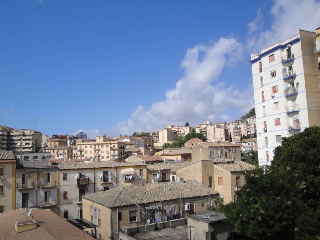 Appartamento a Caltanissetta in Via Piero Gobetti - Foto 5