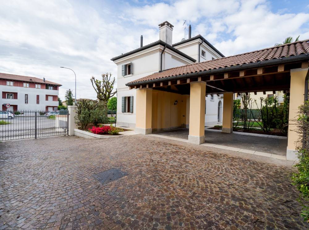 Villa a Castelfranco veneto in Via Piave, 4 - Foto 5