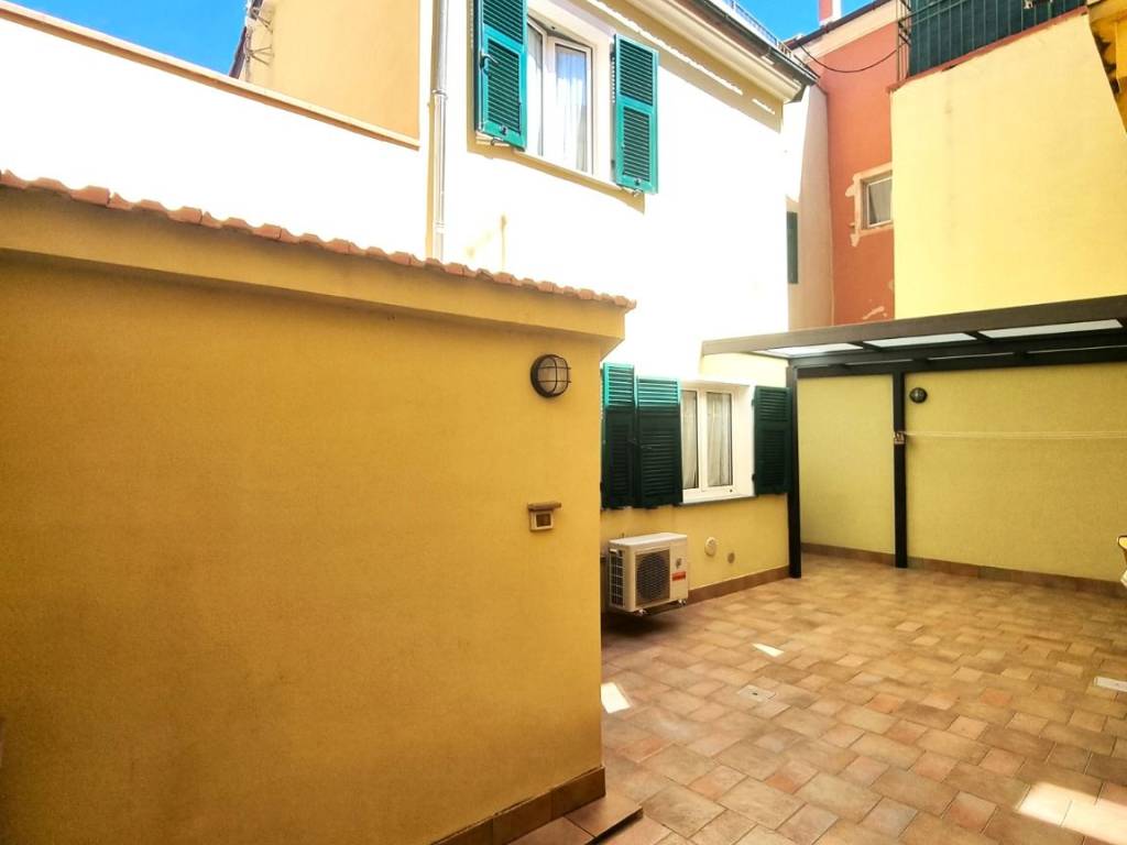 Casa indipendente a Spotorno in Vico Carlo Pisacane - Foto 5