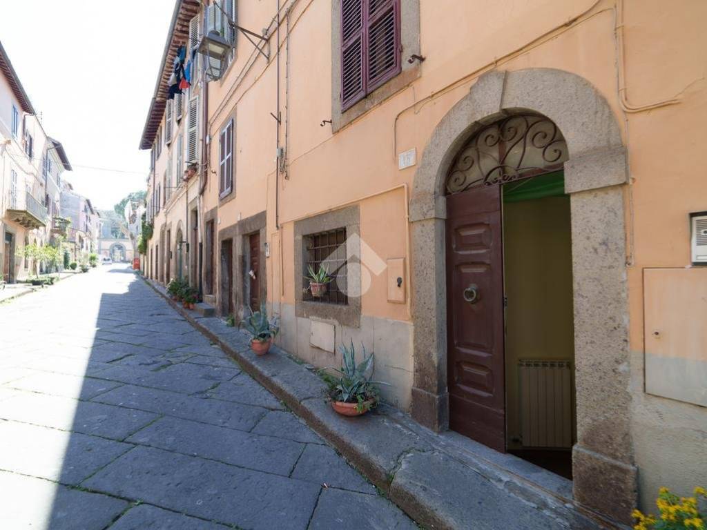 Appartamento a Viterbo in Via Jacopo Barozzi, 13 - Foto 3