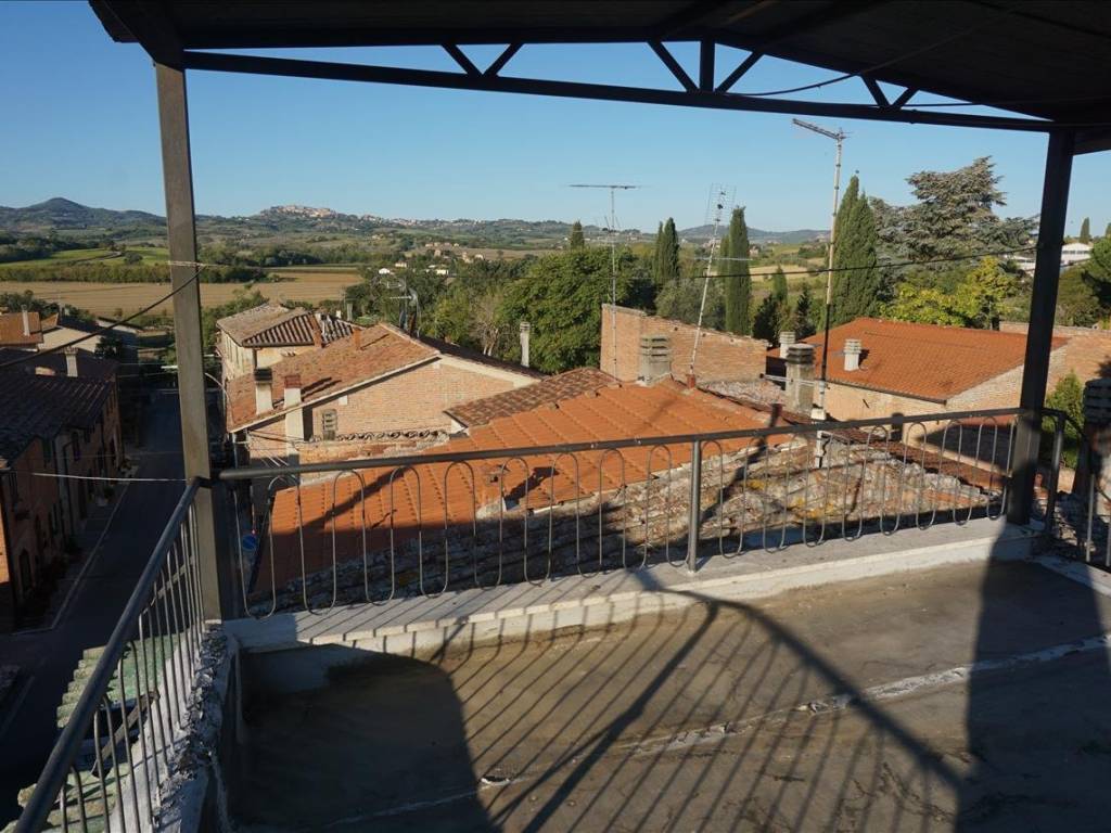 Casa indipendente a Montepulciano in via Fratelli Braschi, 62 - Foto 2