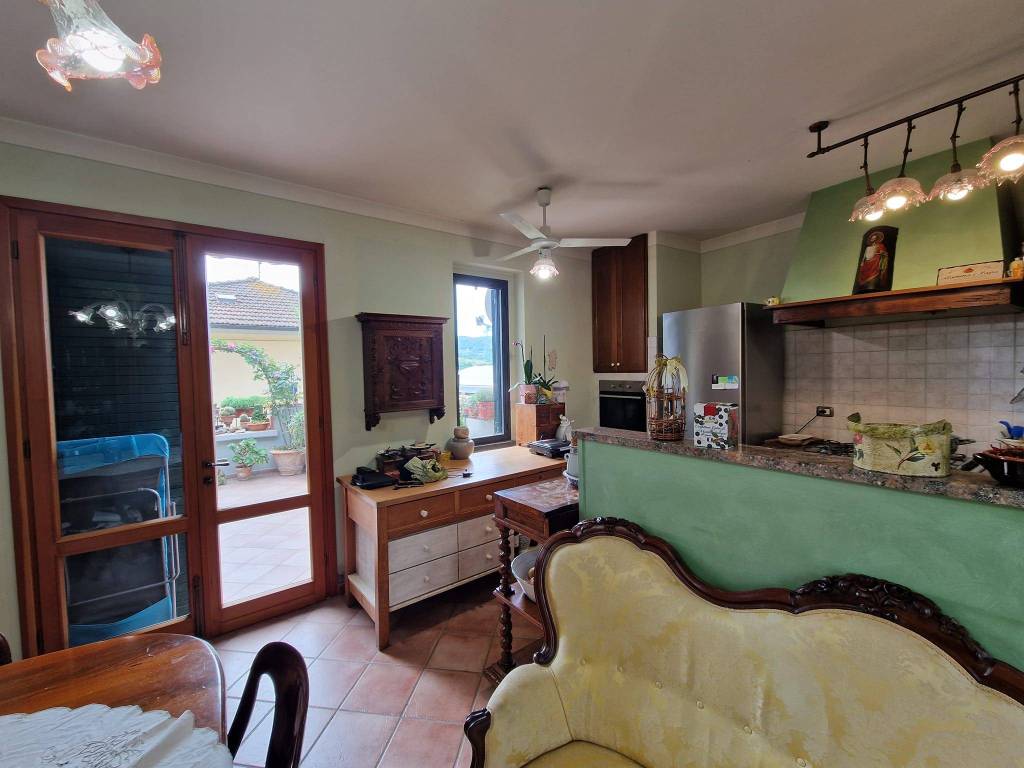 Casa indipendente a Pistoia in Via Maestri del Lavoro, 21 - Foto 4