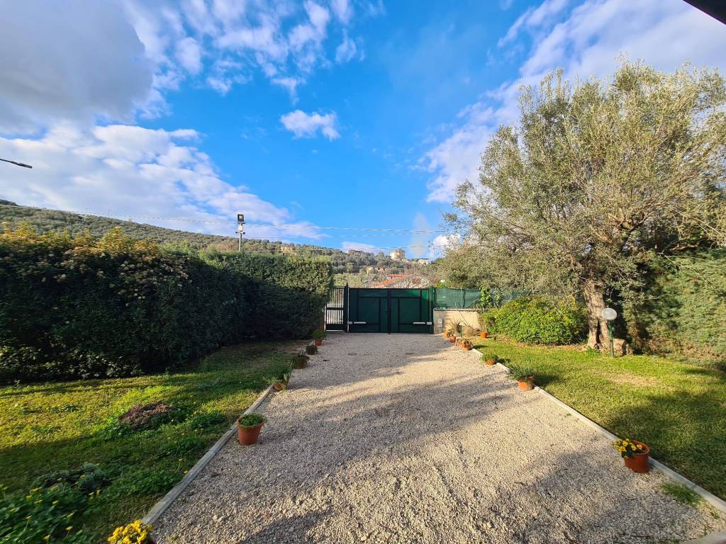 Villa a Eboli in Via Lampione - Foto 2