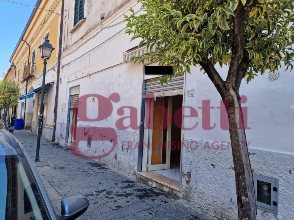 Immobile a San nicola la strada in Via Santa Croce - Foto 2