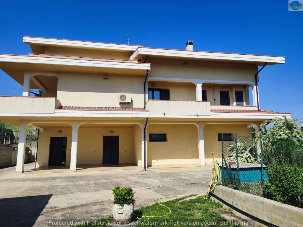 Villa a Collecorvino in Contrada Congiunti - Foto 2