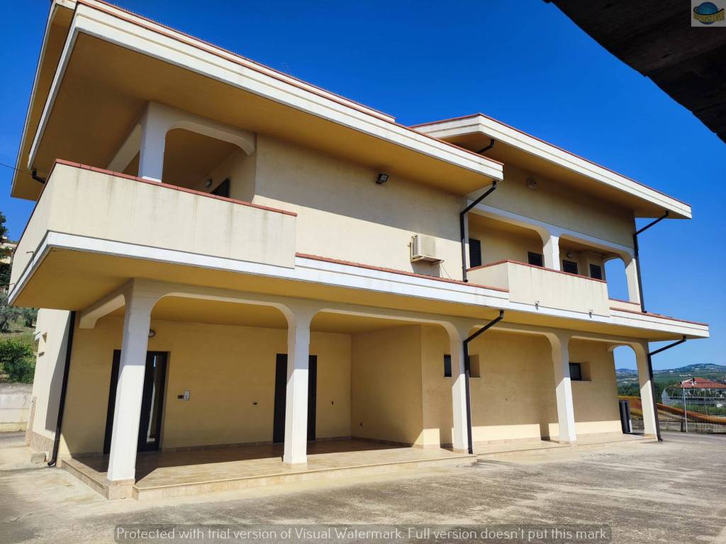 Villa a Collecorvino in Contrada Congiunti - Foto 3