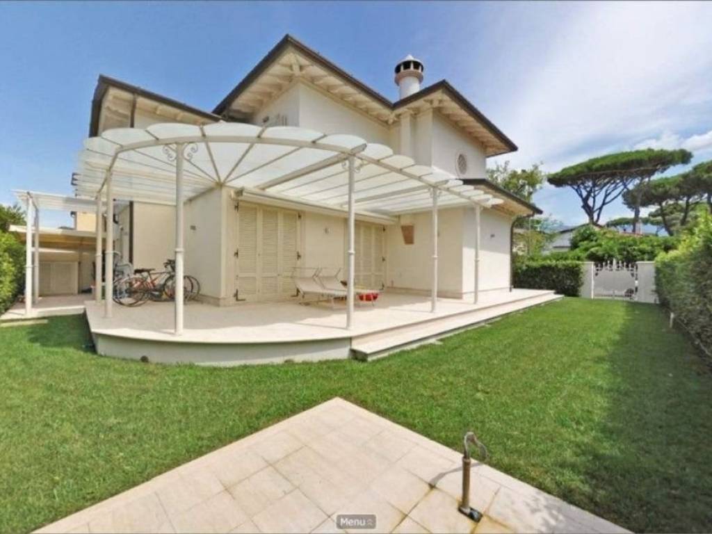 Villa a Pietrasanta in Quartiere Fiumetto - Foto 2