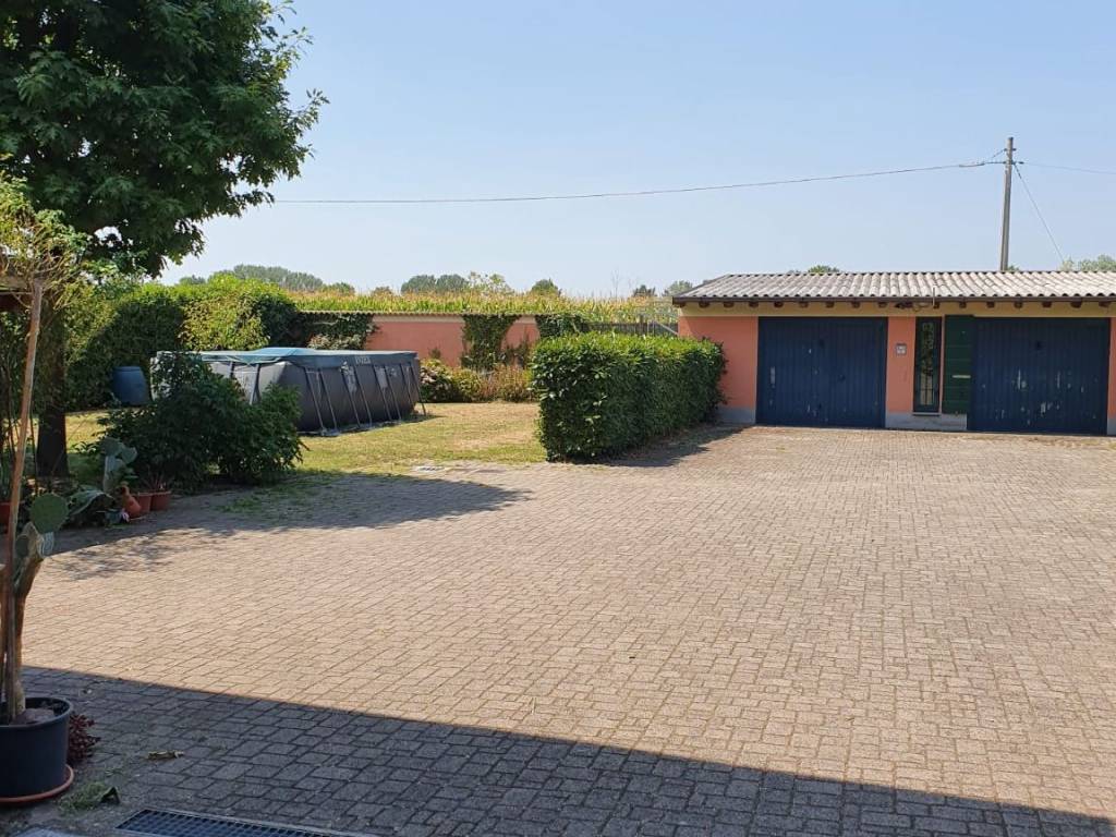 Villa a Soresina in Via Bergamo - Foto 3
