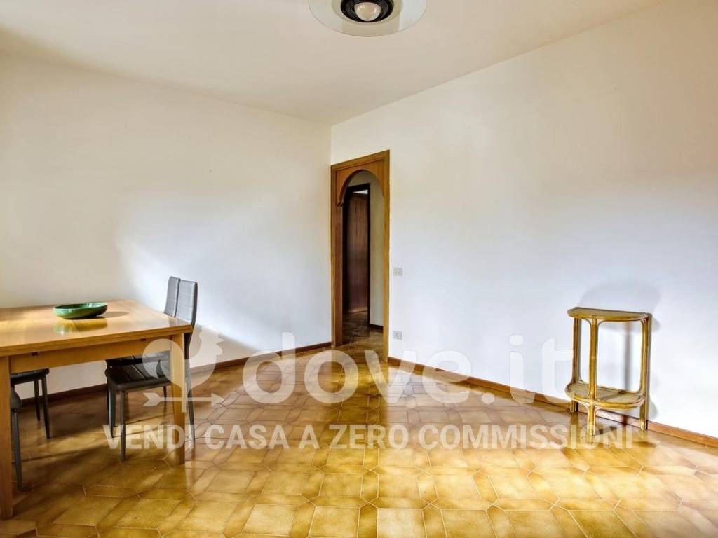 Appartamento a Luino in Via F. Turati, 110 - Foto 4