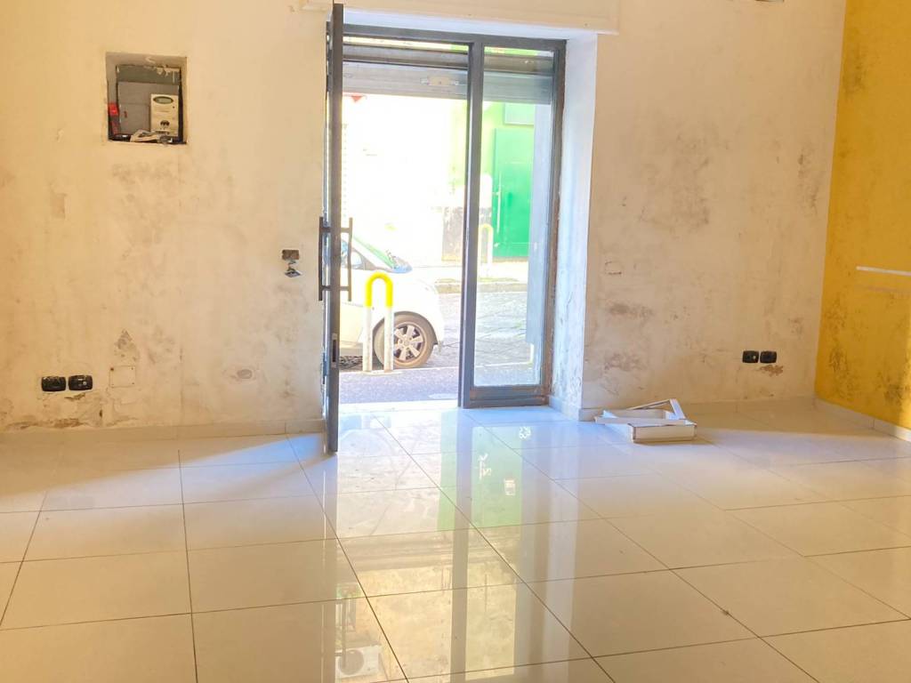 Attivit&agrave; / licenza a Napoli in Corso Chiaiano - Foto 5