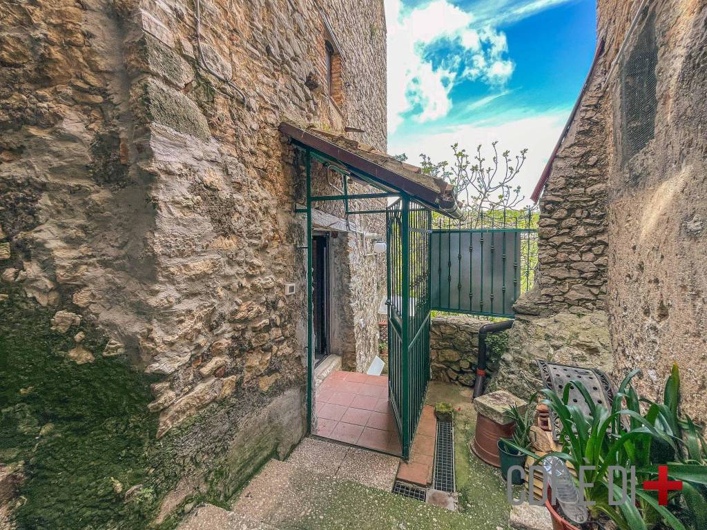 Appartamento a Poggio moiano in Via Pacina - Foto 3